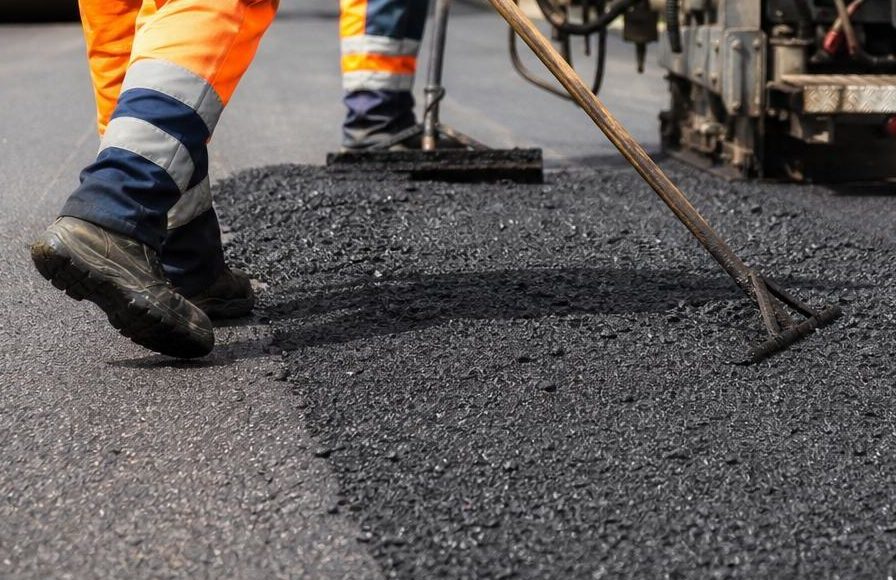 «ПЕТРОМАКС» сделал тротуар на улице Юности удобным и безопасным